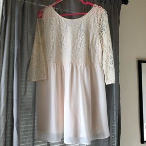 FOREVER 21 - LACE BABYDOLL DRESS